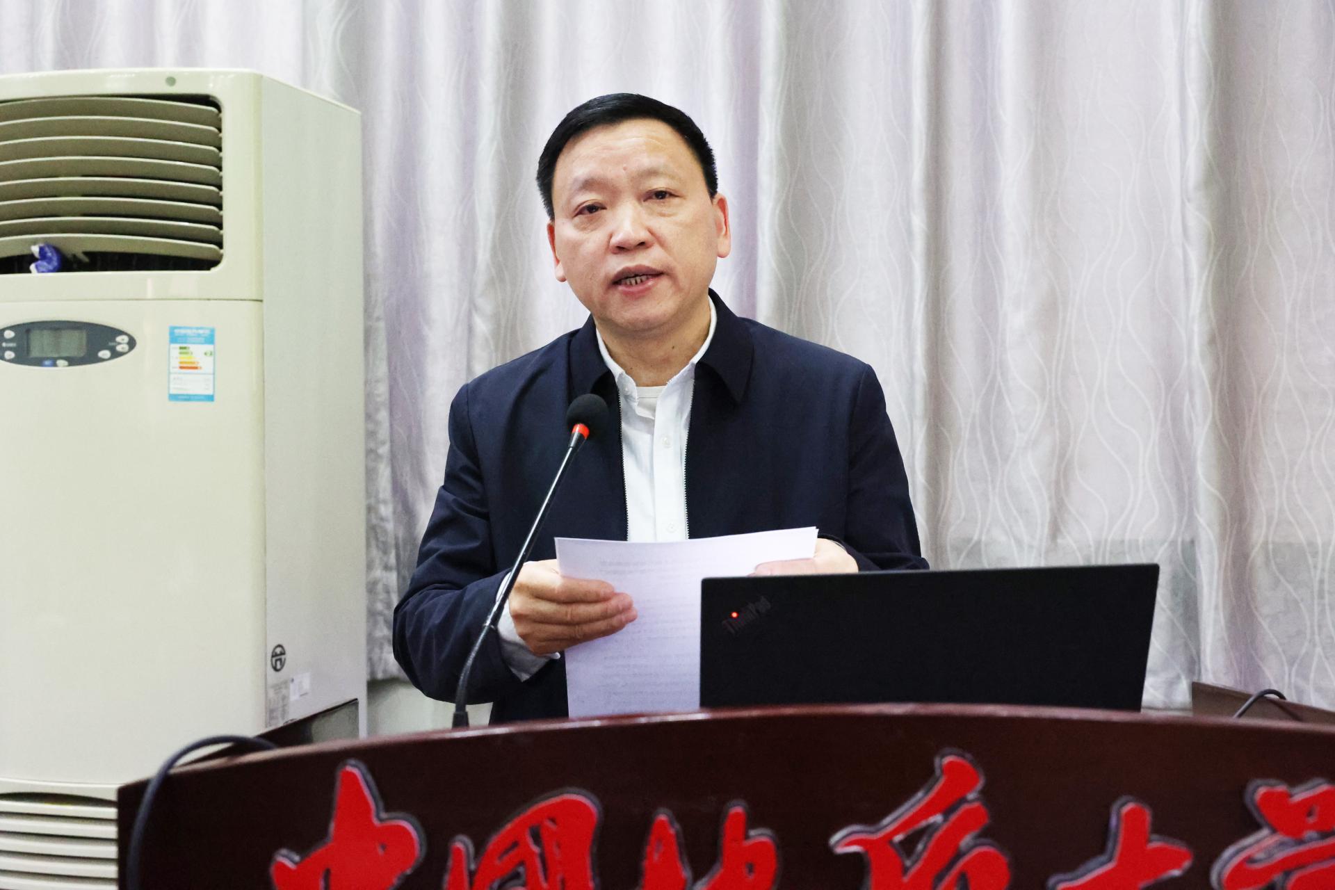 //www.heiliaowangcn.com/__local/E/AB/97/D2E888D35857BDB4AB0C92BB816_9788A971_2DEC1.jpg?e=.jpg